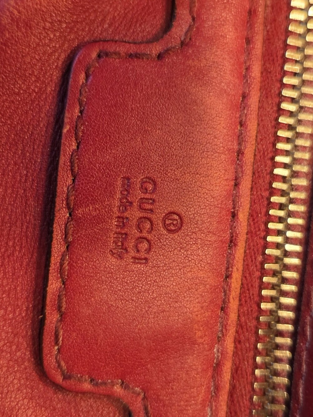 Gucci Boston Bag in Red With FLAWS - Picture 11 of 16